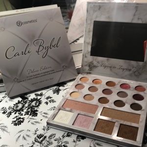 Carli Bybel Deluxe Edition Eyeshadow Palette